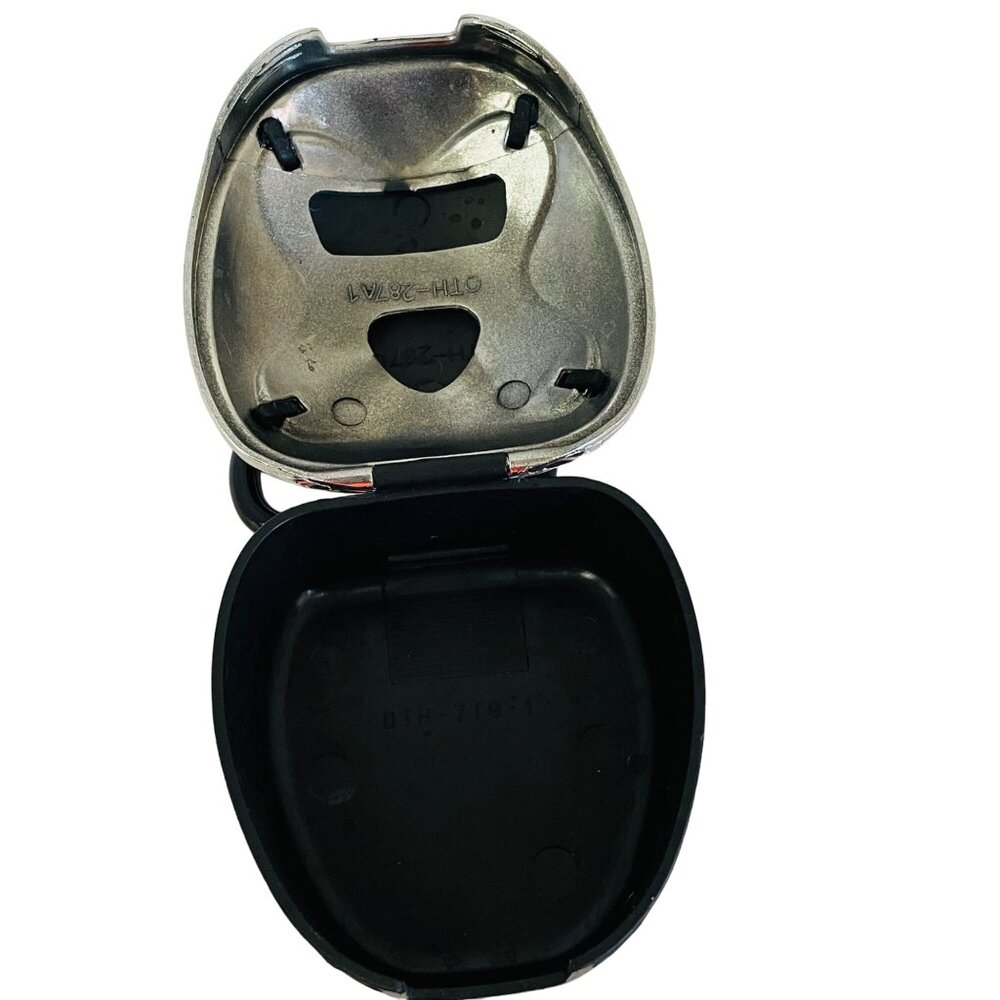 Shock‎ Doctor Mouthguard Case With Carabiner Clip